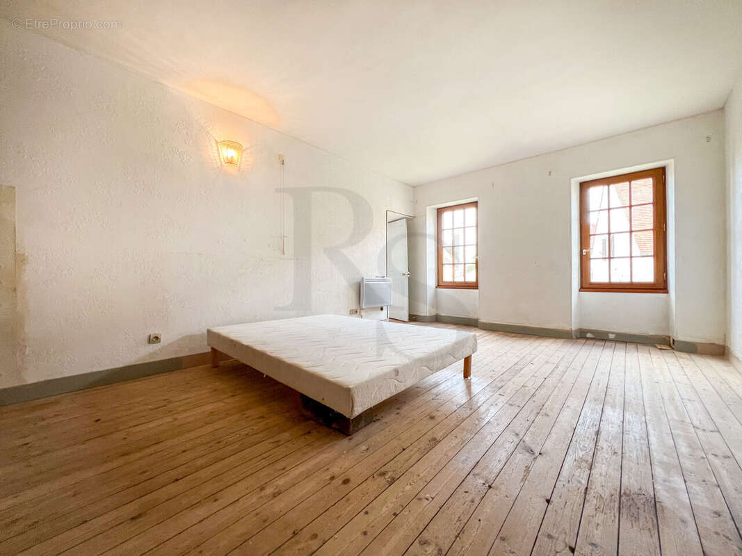 Maison à TOURNAI-SUR-DIVE