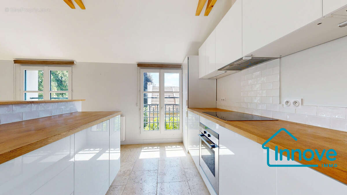 Appartement à VERSAILLES