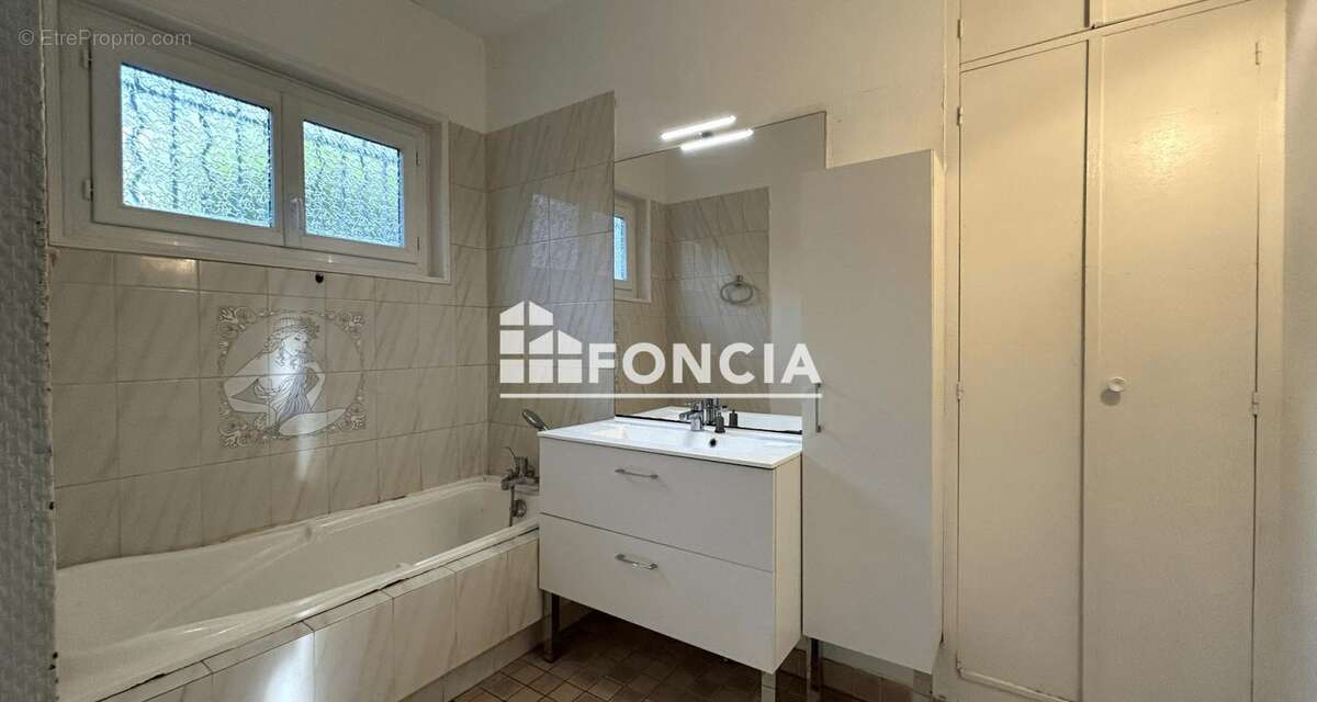 Maison à L&#039;ETRAT