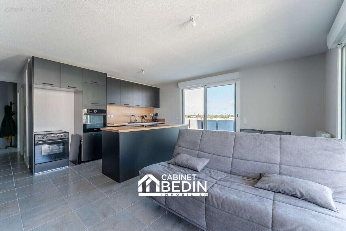 Appartement 63 m² à Merignac  - photo 3