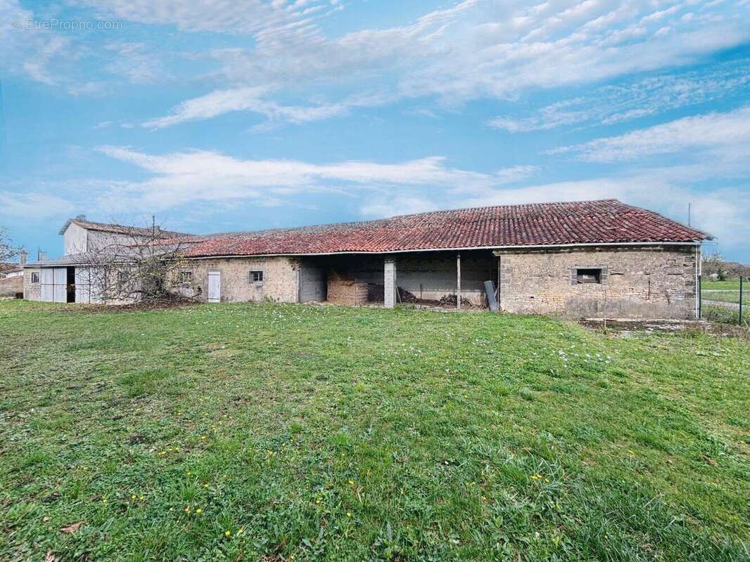 Maison à LA MAGDELEINE