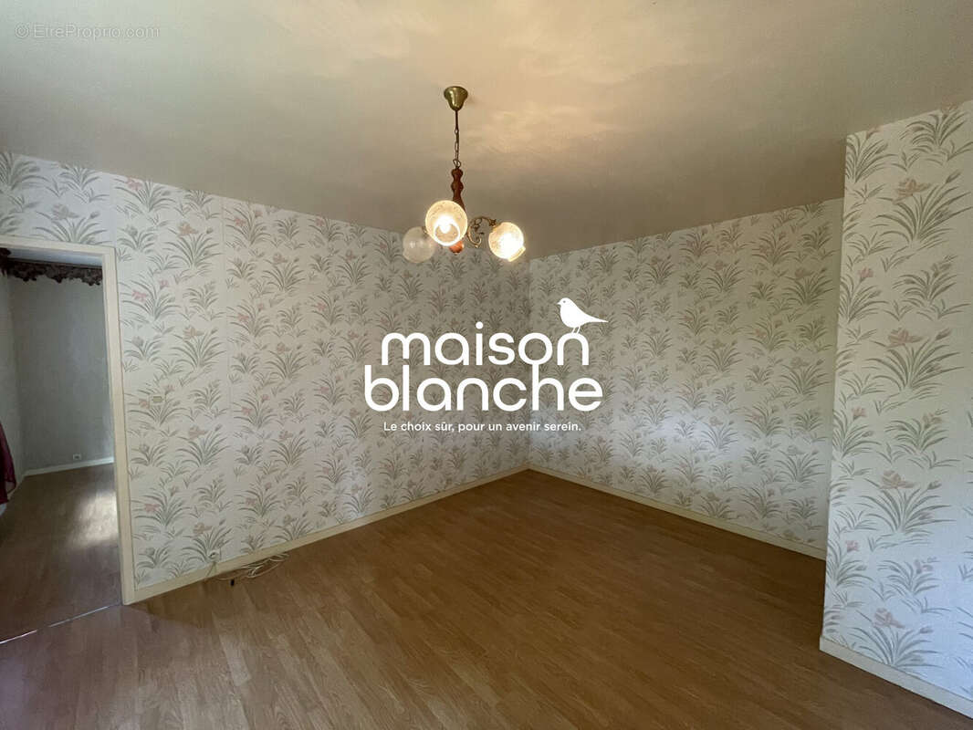 Maison à BONZAC