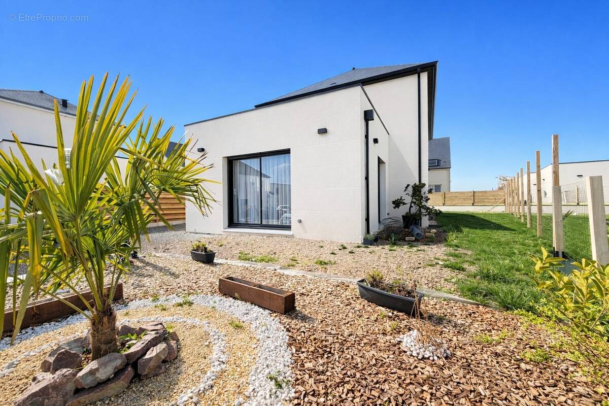 Maison à BLAINVILLE-SUR-ORNE