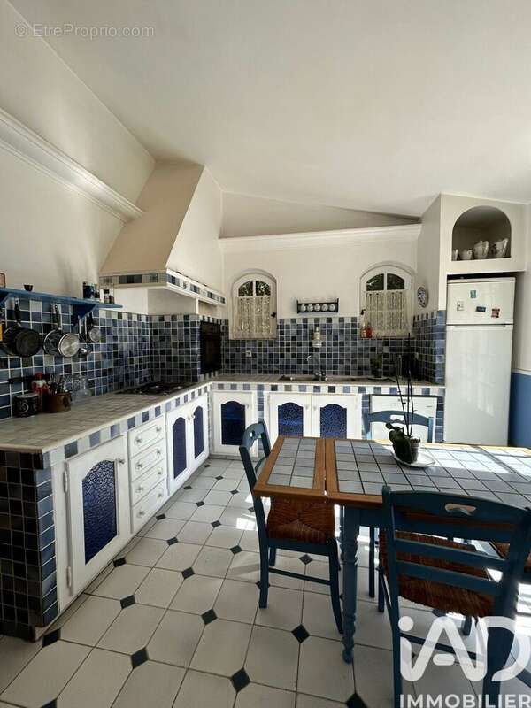 Photo 4 - Maison à LE REVEST-LES-EAUX