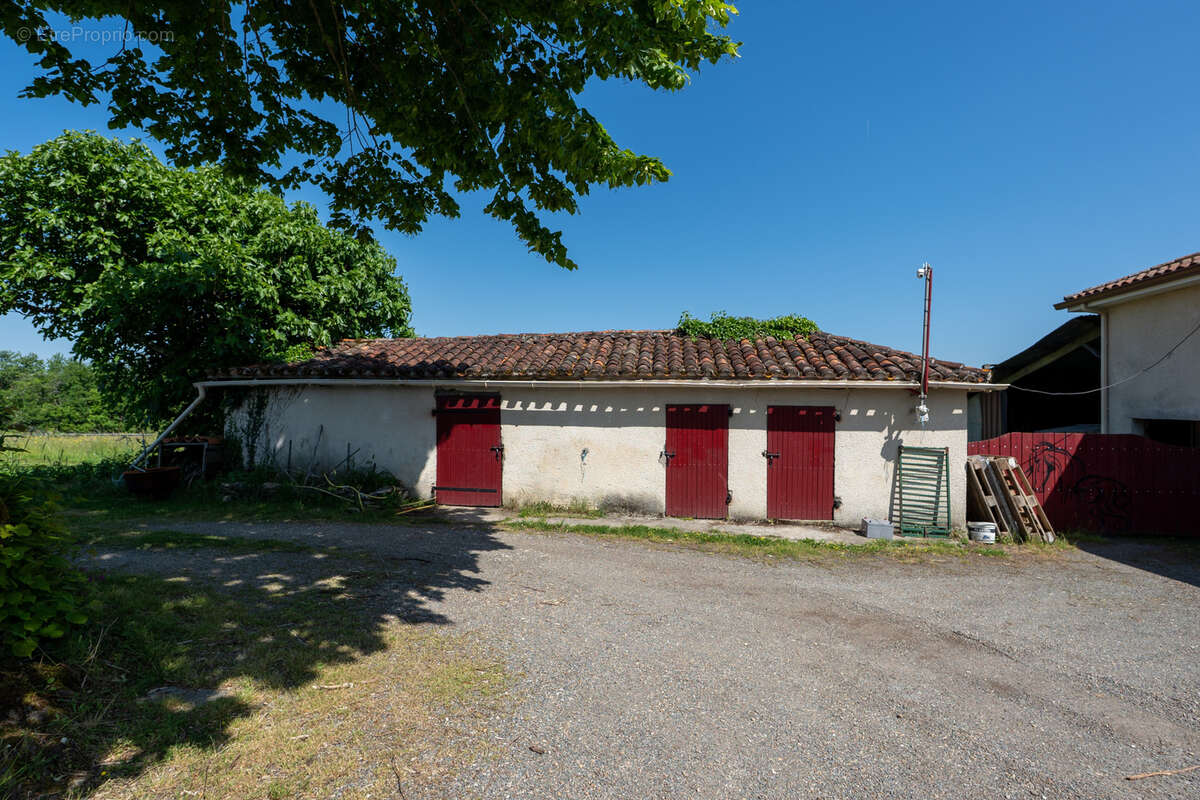 Maison à COULOUNIEIX-CHAMIERS