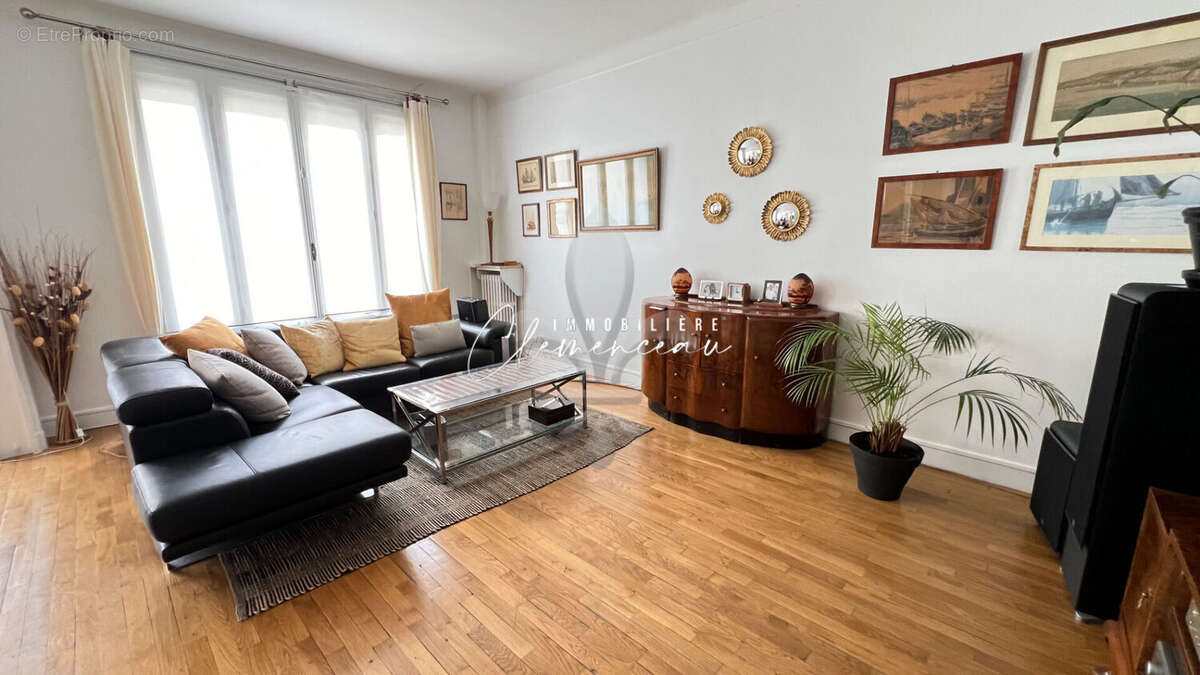 Appartement à NANTERRE