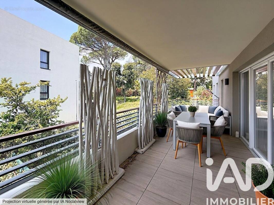 Photo 1 - Appartement à SAINT-RAPHAEL