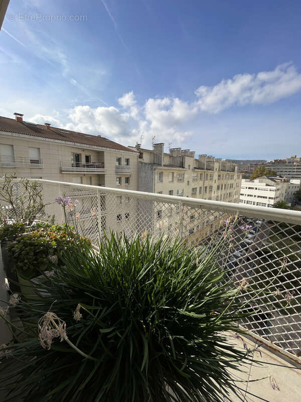 Appartement à MARSEILLE-8E
