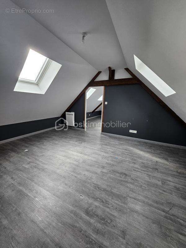 Maison à BEAURAINVILLE