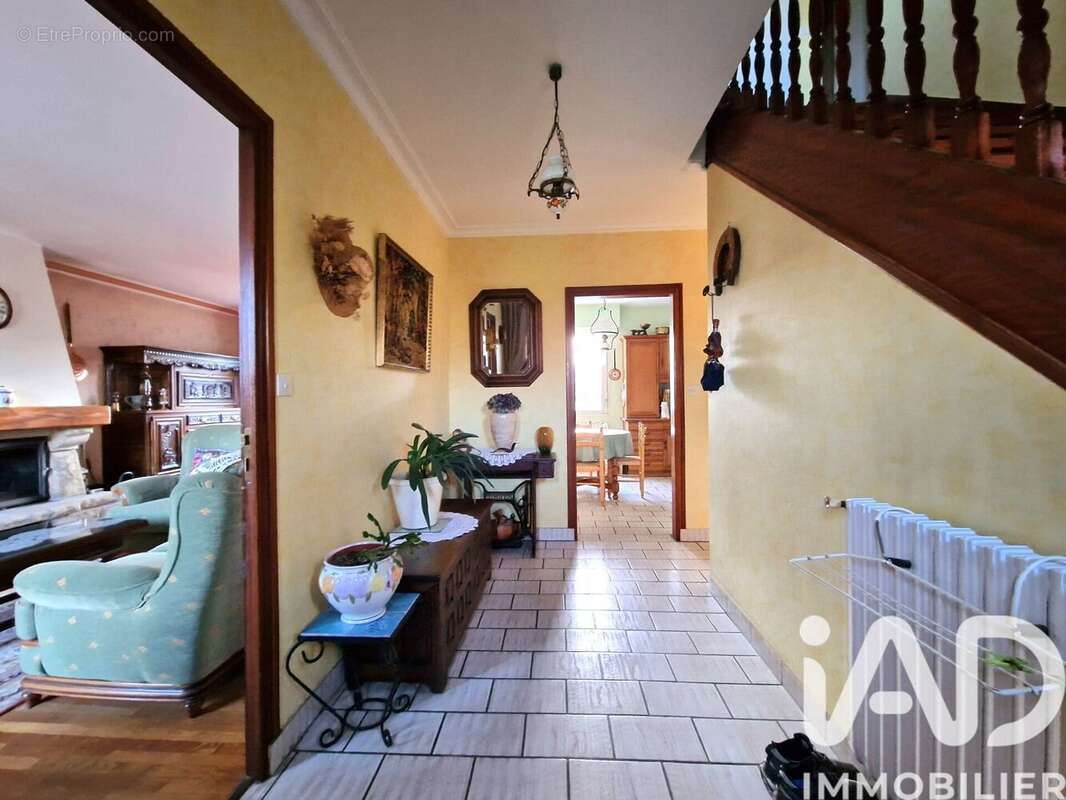 Photo 3 - Maison à SAINT-HERNIN