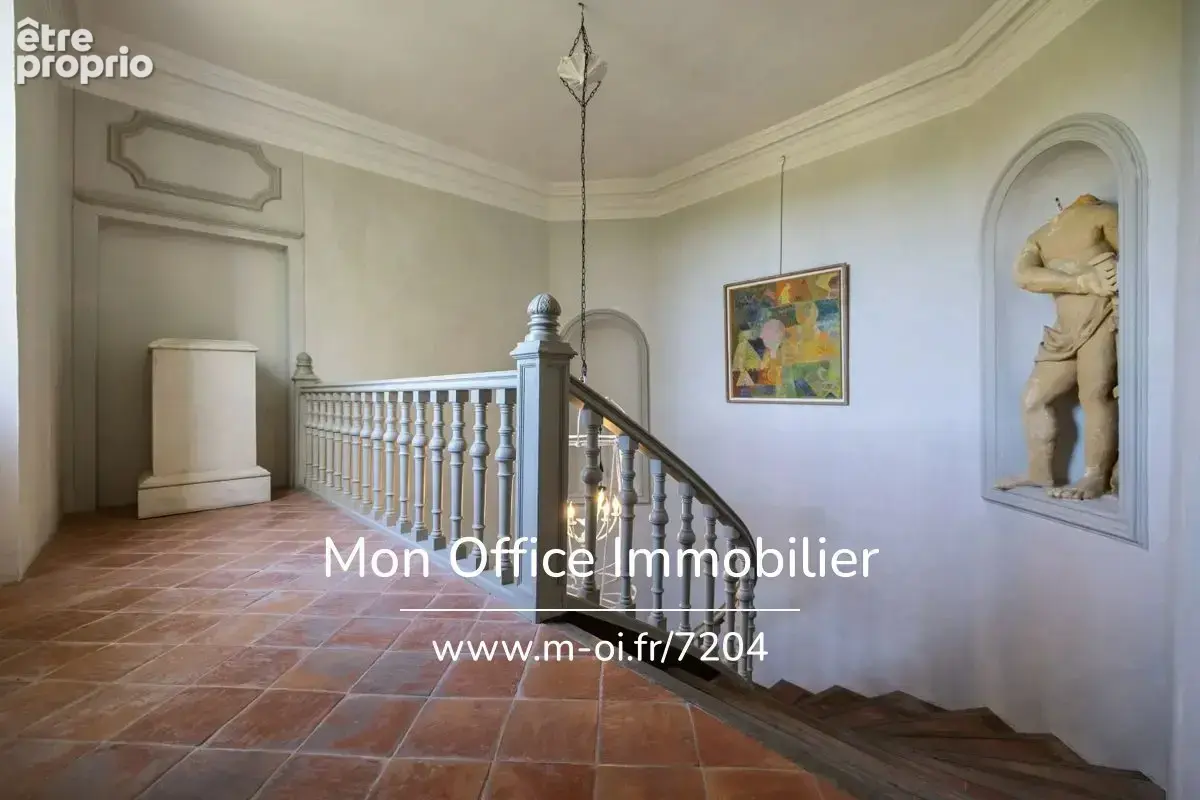 Référence : 7204-VCL - Bâtisse 17ème avec deux bastides, 5 appartements - Parc sur 1 hectare - 13 100 AIX EN PROVENCE - photo 11