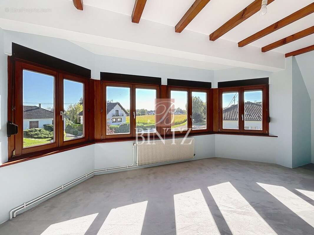 Chambre  - Maison à ESCHAU