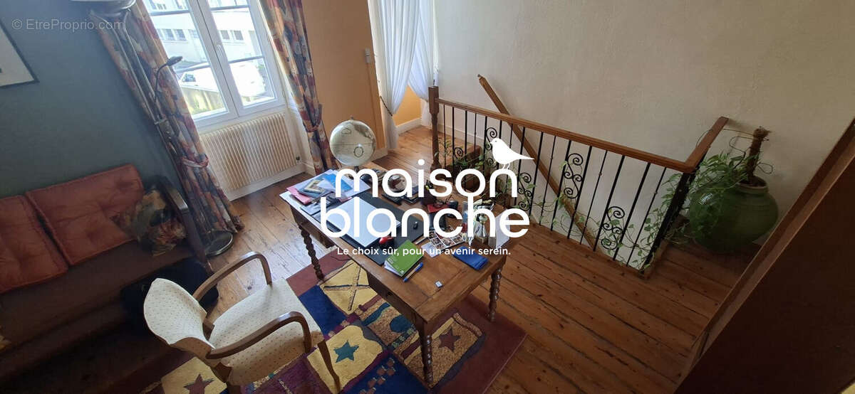 Appartement à SURGERES