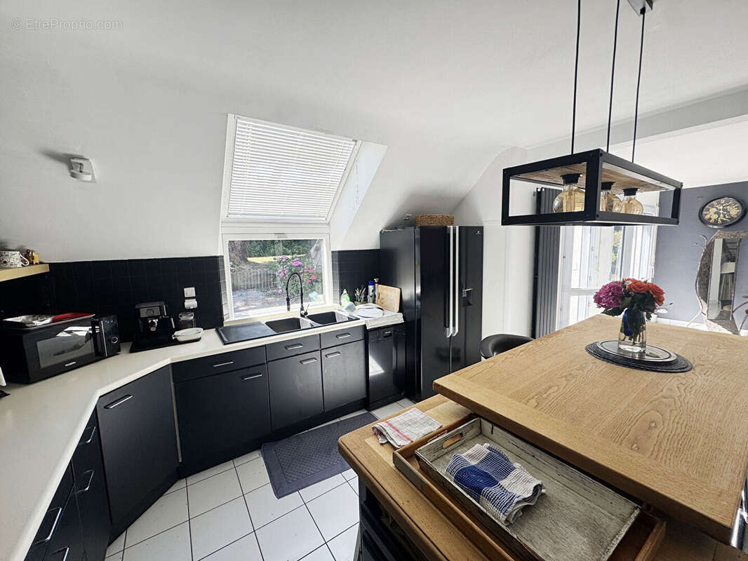 Maison de 1992 sur 979m2 de terrain - photo 8