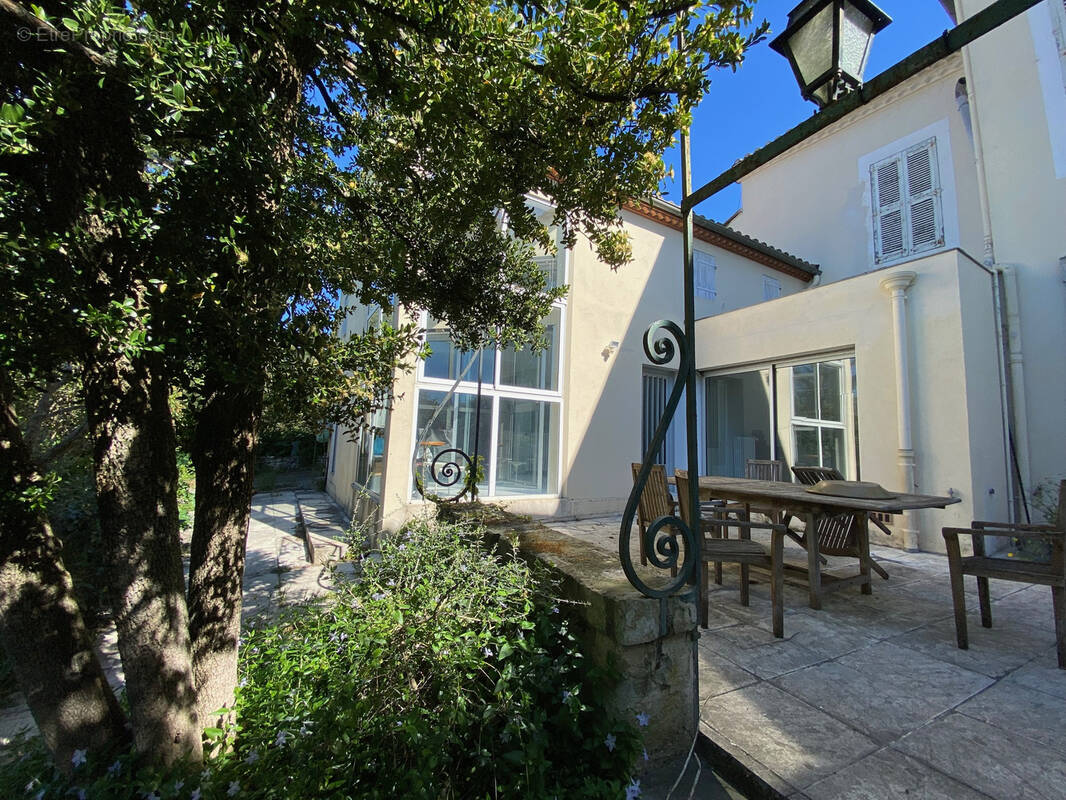 Maison à NIMES