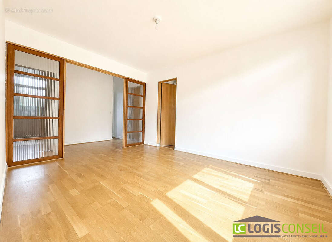 Appartement 55 m² à Chatillon  - photo 3