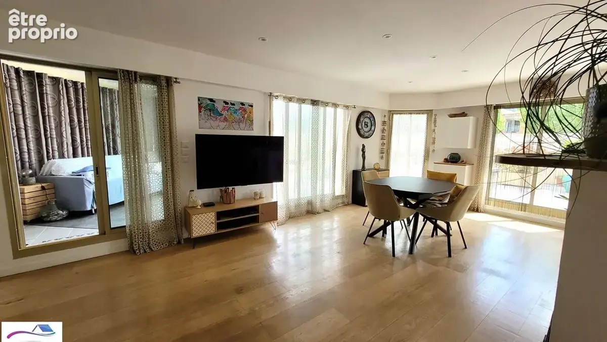 Appartement 80 m² à Mandelieu-La-Napoule  - photo 5