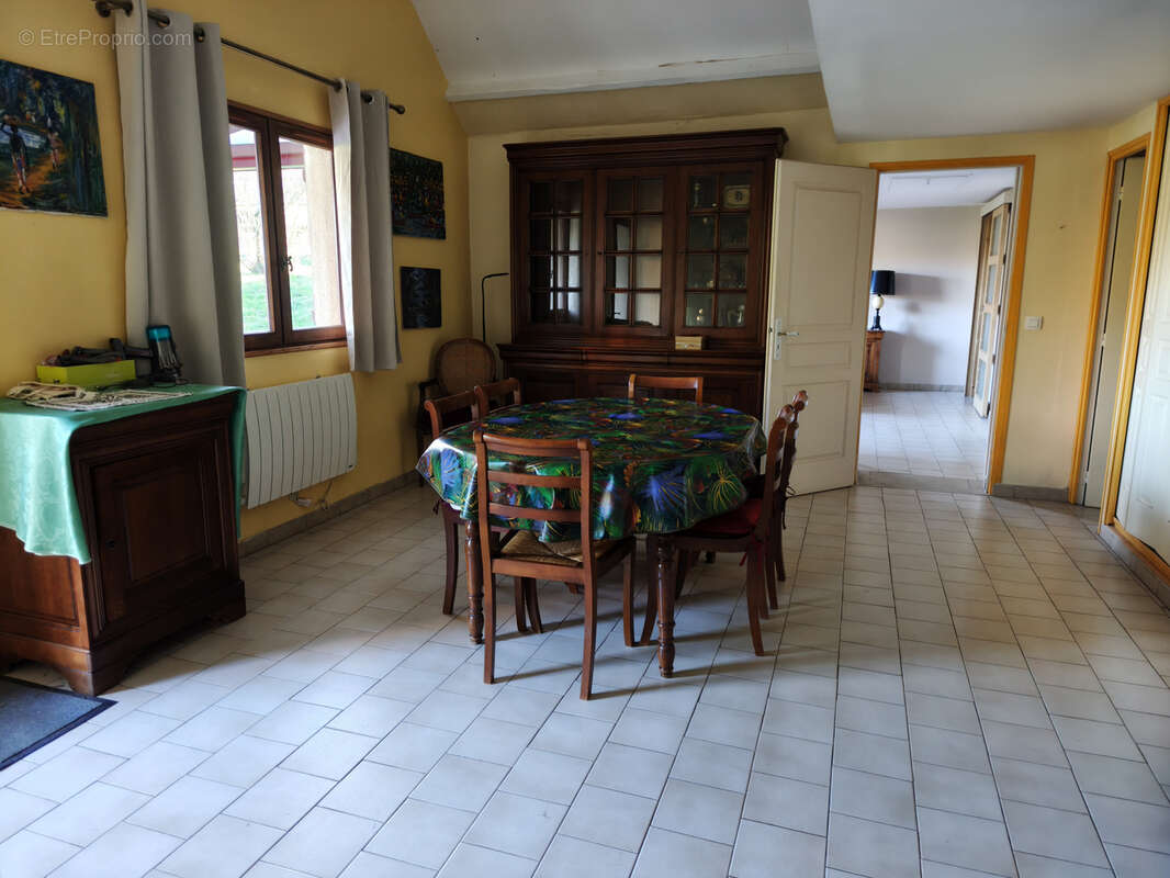 Maison à LA VESPIERE