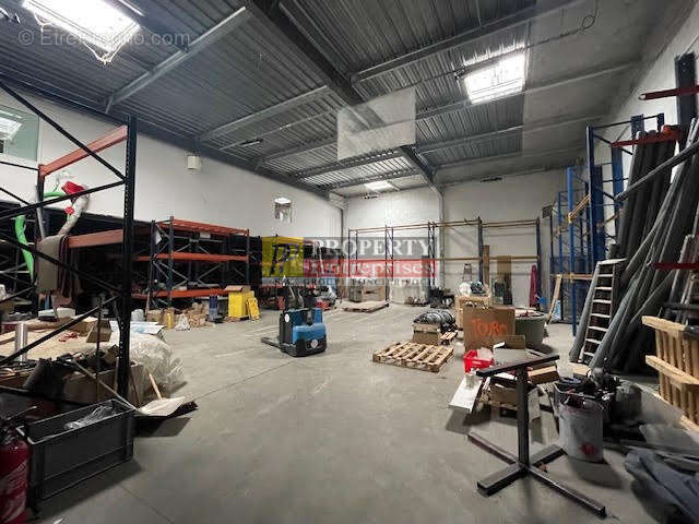 Local d’activite a vendre // rillieux-la-pape 69140 - photo 6