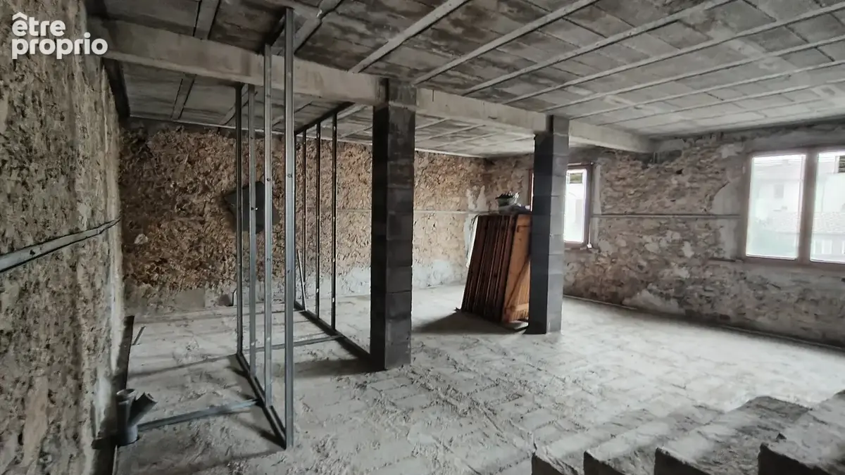 BRIGNOLES maison à finir fort potentiel - photo 10