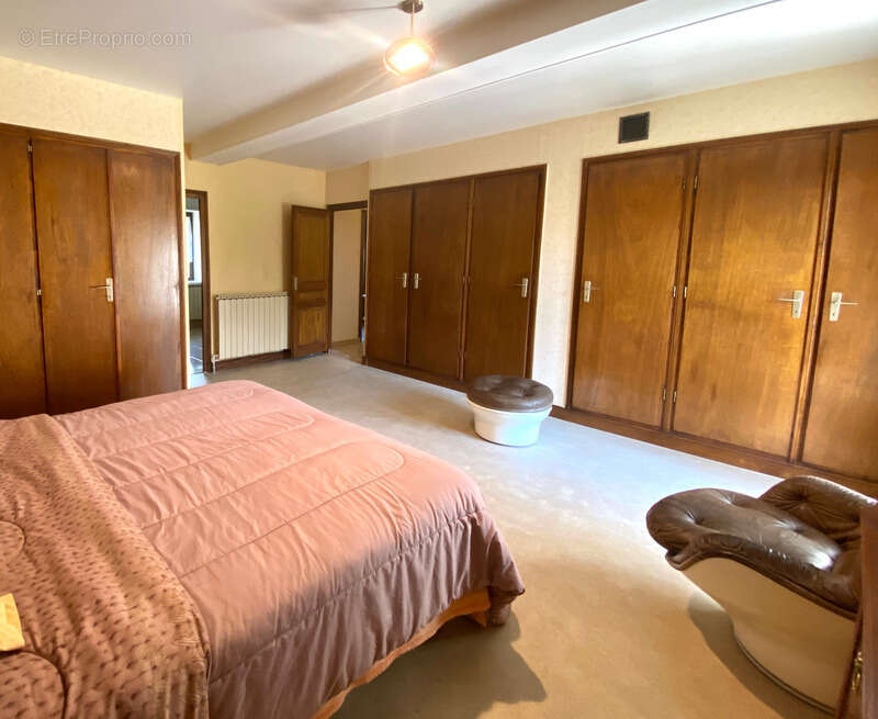 Maison à CHATENOY-LE-ROYAL