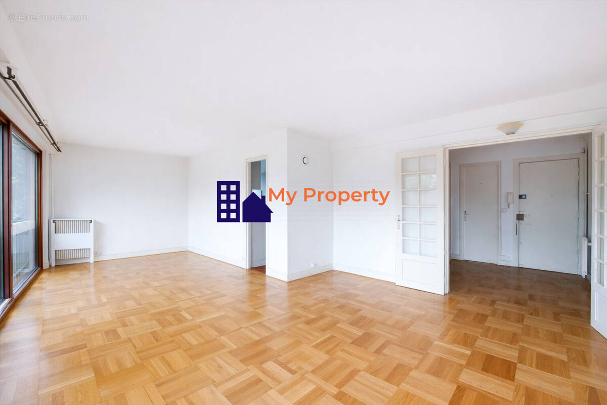 Appartement à SAINT-GRATIEN