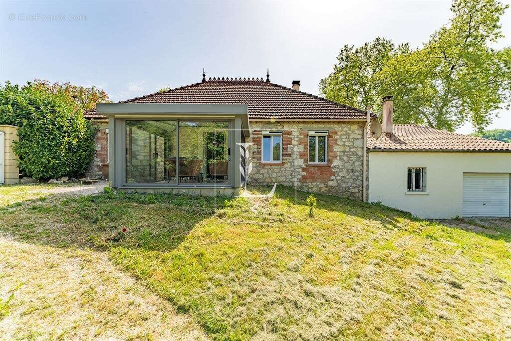 Maison à LAUZERTE