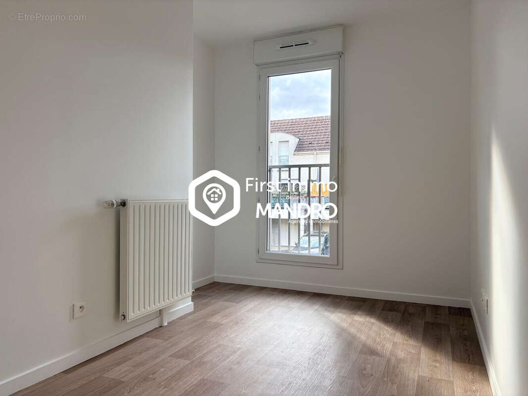 Appartement à POMPONNE