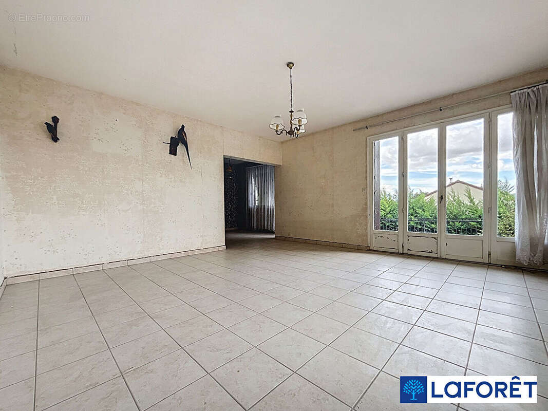 Maison à SAULX-LE-DUC