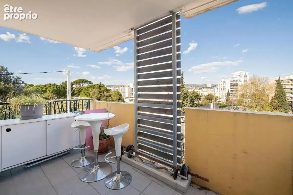 Appartement 4 pièces 67 m² · à Marseille-14e · 67 m² · 150 000 €