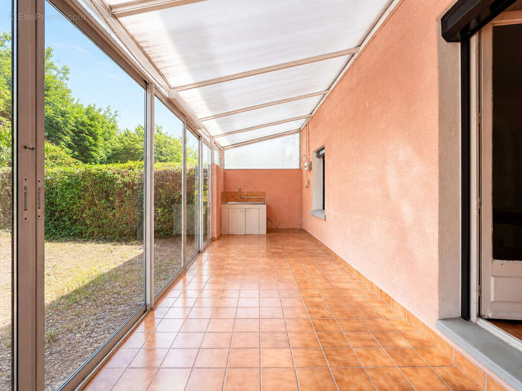 Maison 115 m² à Riom  - photo 3