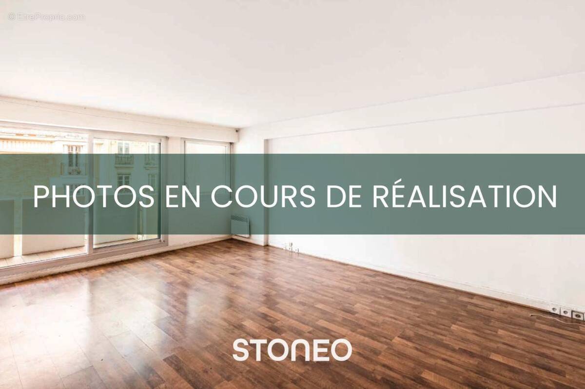 Appartement à PARIS-16E