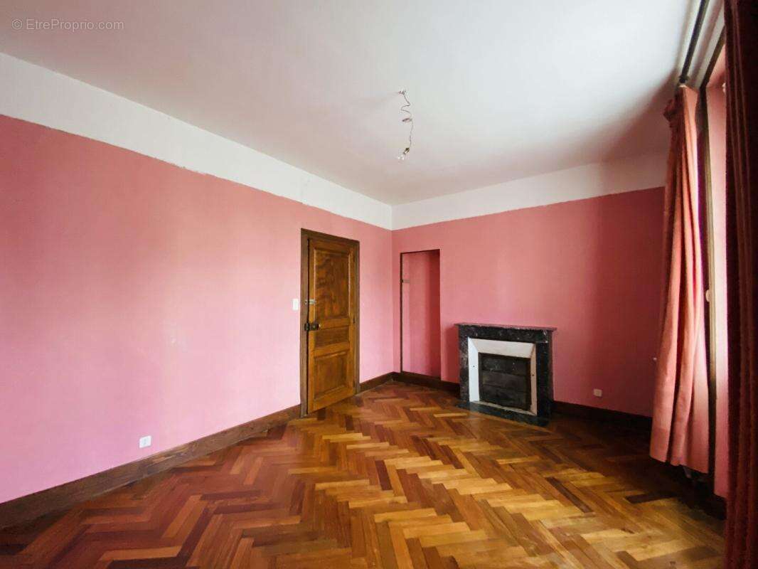 Maison à TERJAT