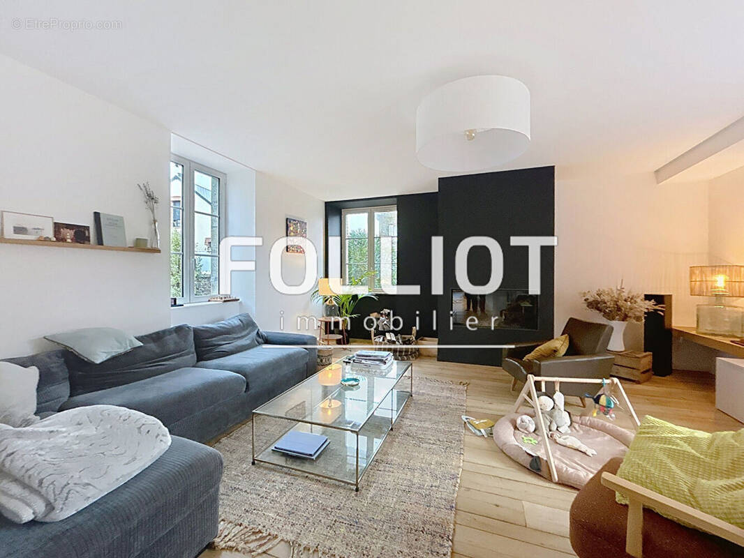 Maison à SAINT-PAIR-SUR-MER