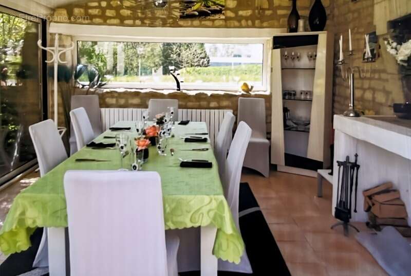 Maison à CHATELLERAULT