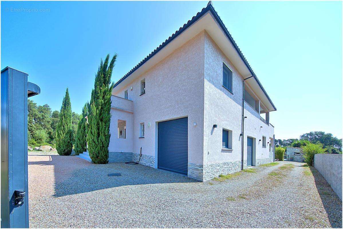 Maison à SOLARO