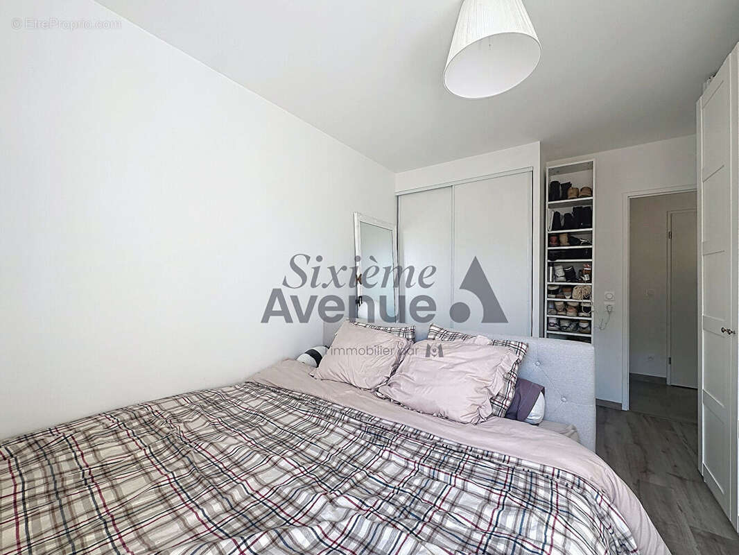 Appartement à EMERAINVILLE