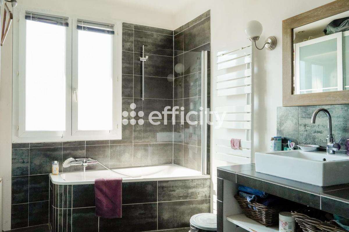 Maison 142 m² à Lorient  - photo 16