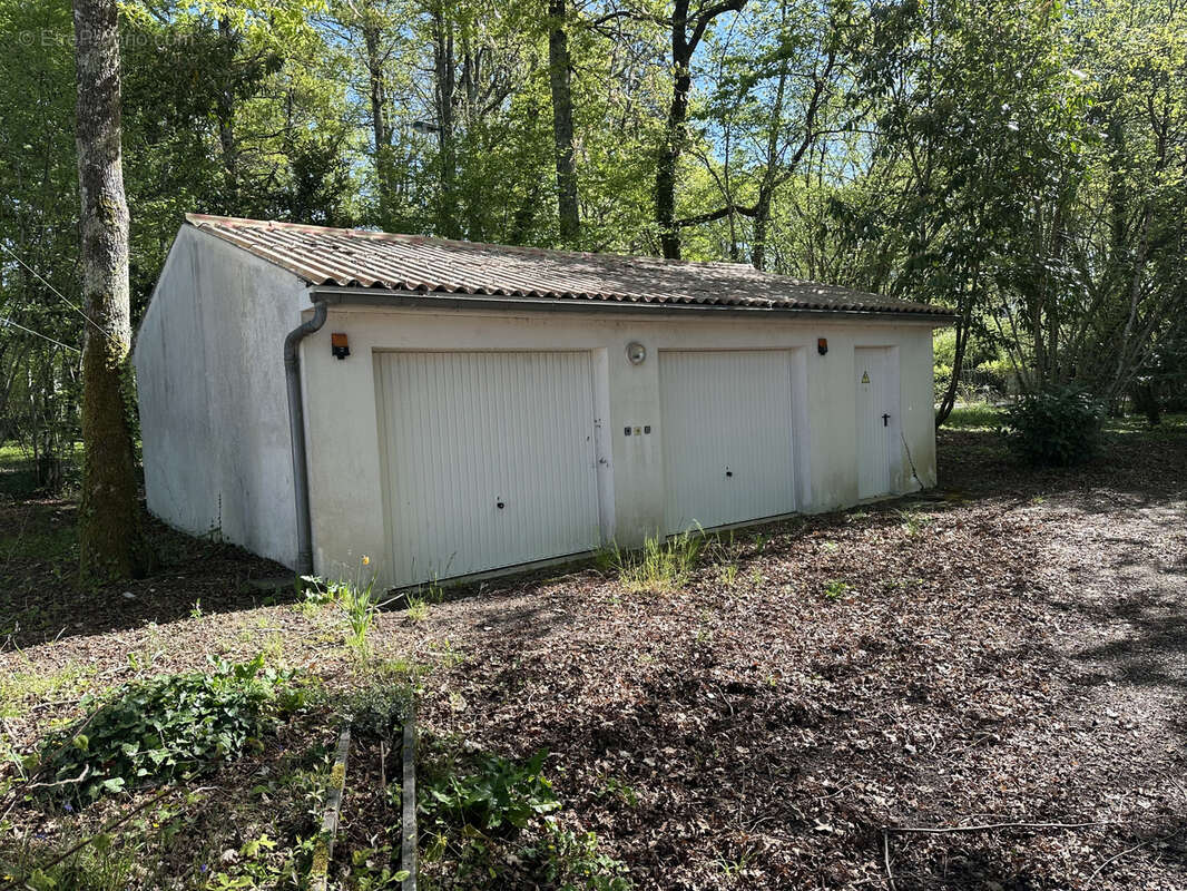 Maison à SAINT-BRICE