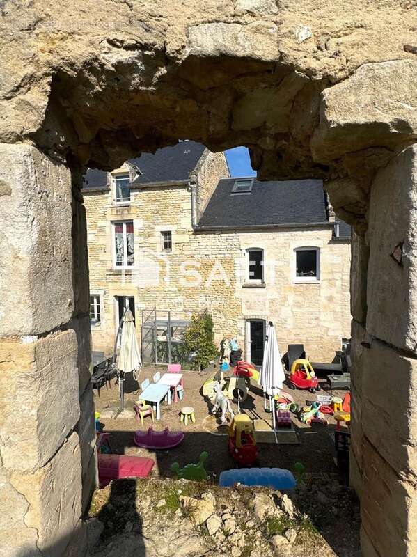 Maison 128 m² à Reviers  - photo 2