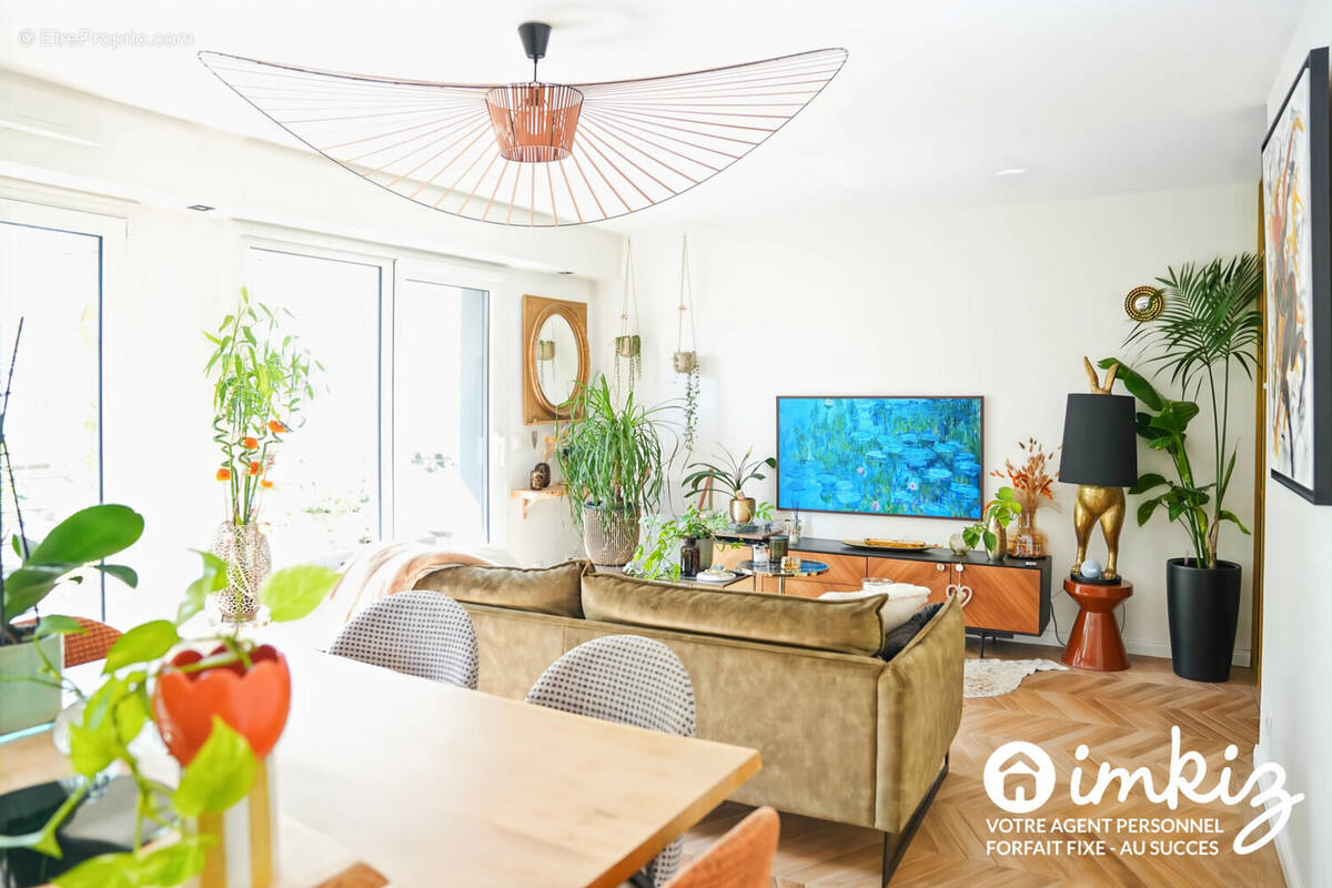 Appartement à PARIS-19E