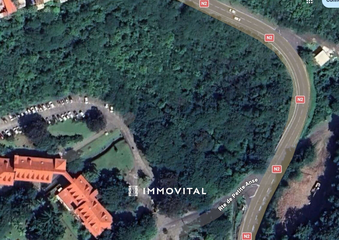 Terrain à BOUILLANTE