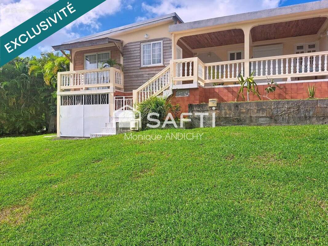 Photo 1 - Maison à RIVIERE-PILOTE