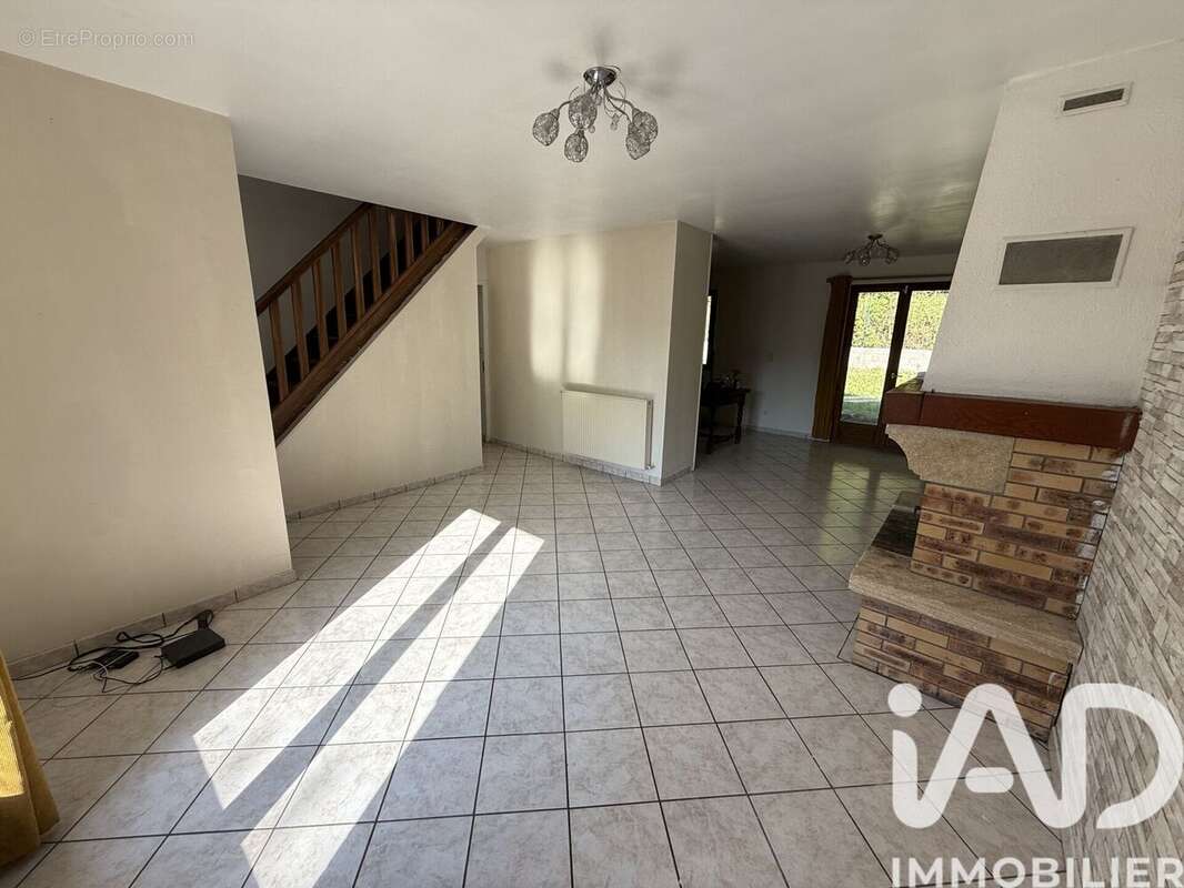 Photo 7 - Maison à REBAIS