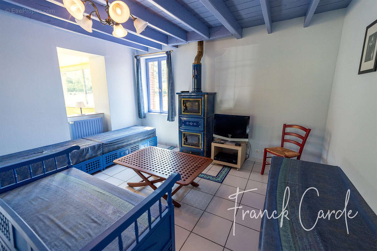 Maison 242 m² à Le Mesnil-Sous-Jumieges  - photo 8