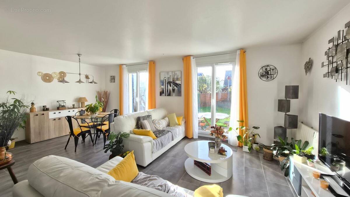 Maison à LA NORVILLE