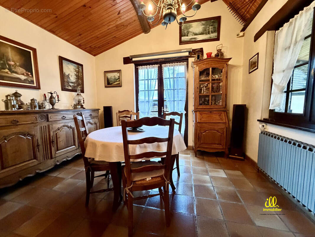 Maison à NOUVION-SUR-MEUSE