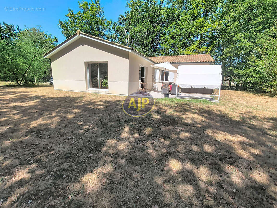 Maison Saint Vivien De Medoc 5 pièce(s) - photo 15