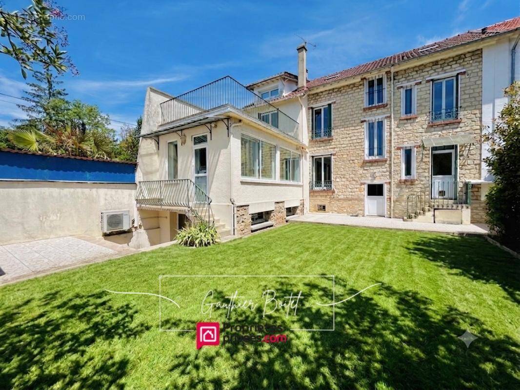 Maison à LIZY-SUR-OURCQ