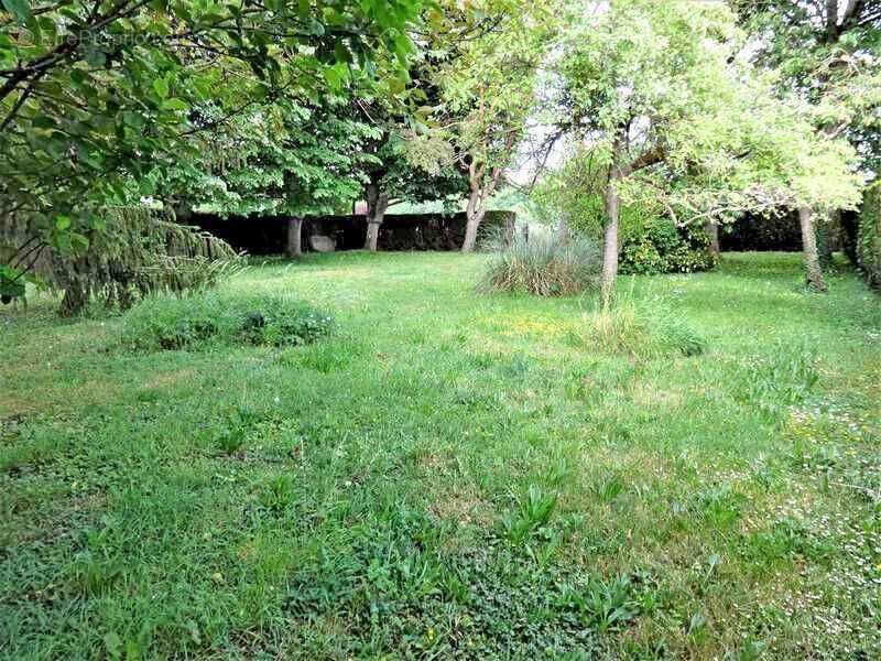 Terrain à BOURY-EN-VEXIN